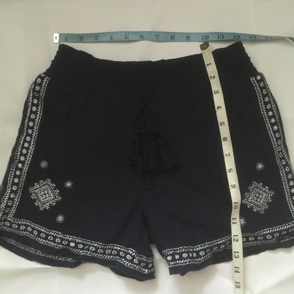 Navy crinkle cotton drawstring shorts w/silver emb - Picture 2 of 8